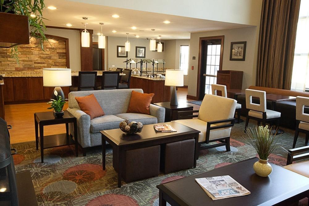 Staybridge Suites St Louis - Westport By Ihg Maryland Heights Esterno foto